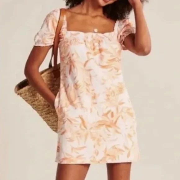 NWT: Abercrombie & Fitch Orange Hawaiian Floral Puff Sleeve Mini Dress - Picture 5 of 5
